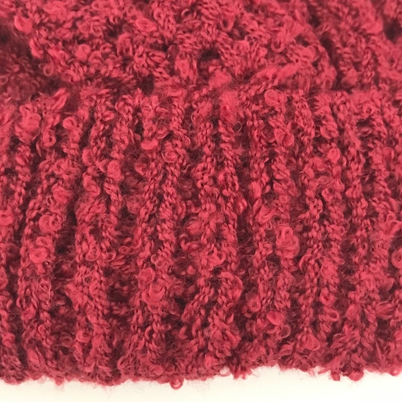L.I.B. New York Beanie Hat NWT Burgundy Red Cable Knit Pom Pom Hat - Picture 6 of 11